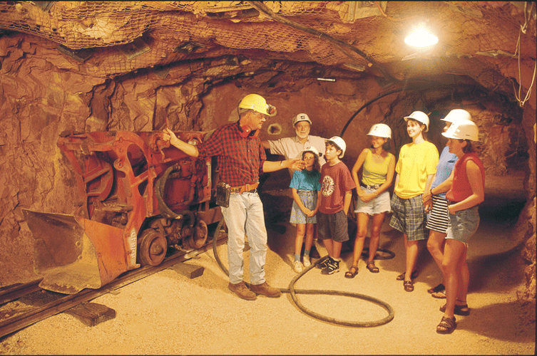 Tennant Creek mine historical site- visitor tour